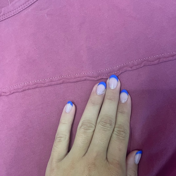 Eagle, Medium, Pink - Picture 6 of 6